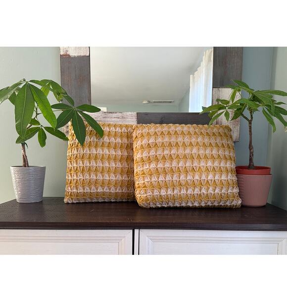 Vintage 1970's Handmade Chenille Design Throw Pillows Set of 2 - Picture 1 of 5